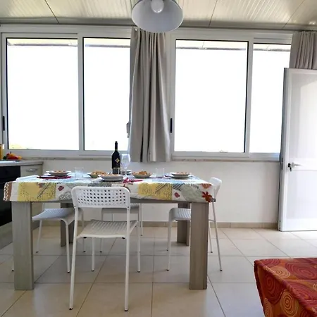 Trilo Torre Dell Orso 5 Posti Pt33 Torre dell'Orso